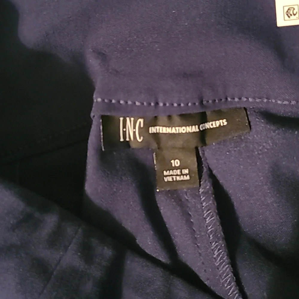 International Concepts shorts - Picture 3 of 6